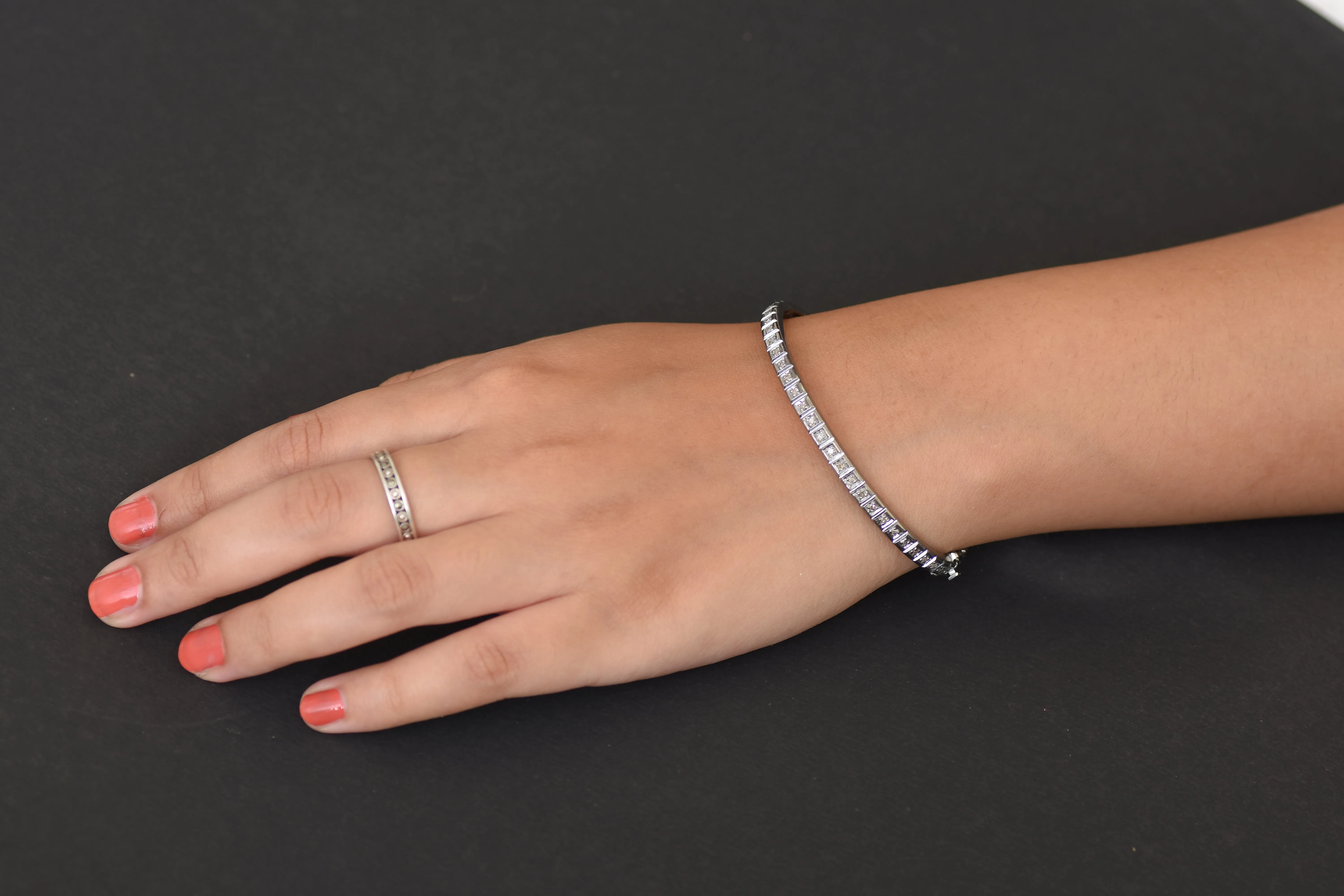 Geometric Diamond Openable Bangle