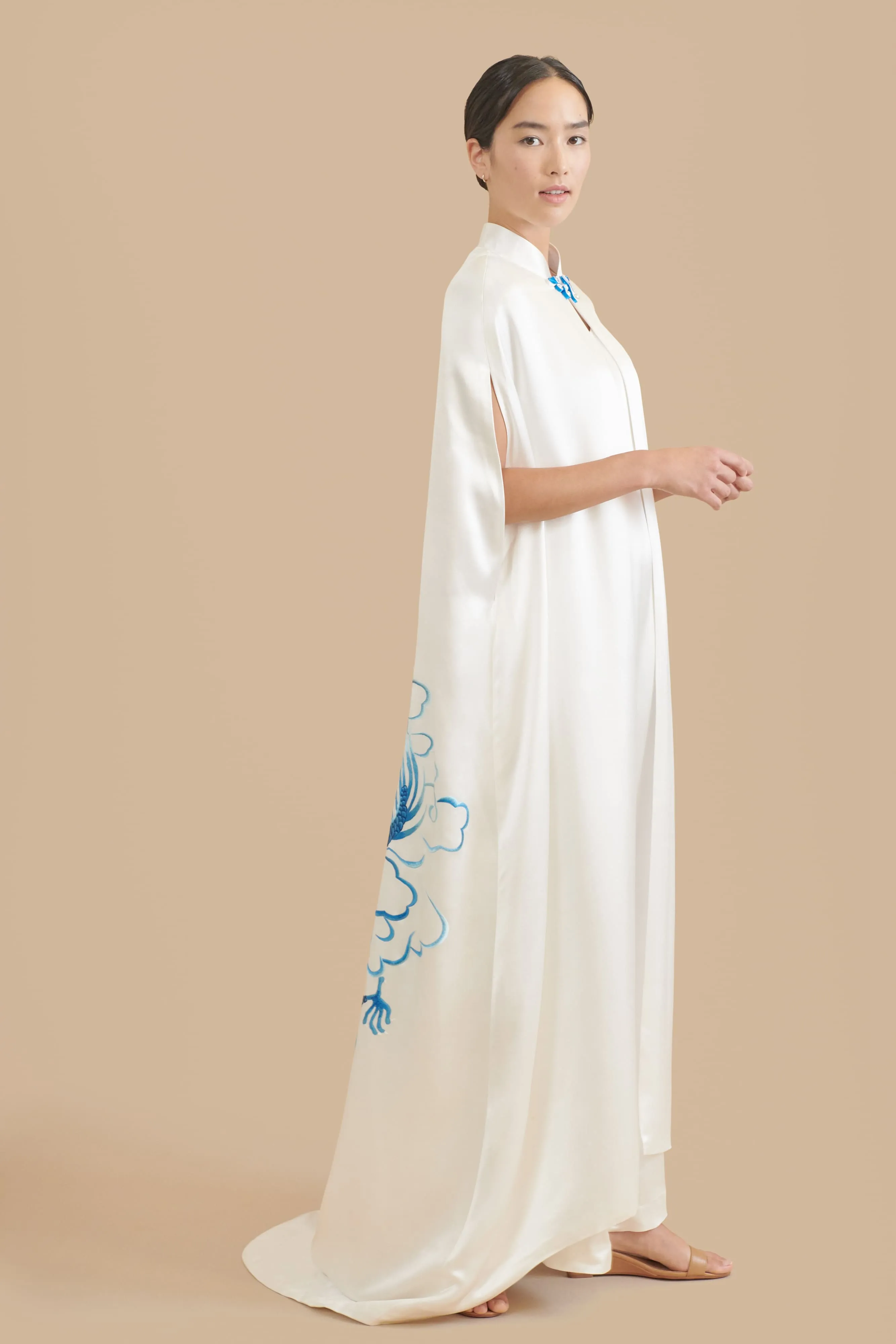 Guo Bespoke Cape | Silk Embroidered Cheongsam Cape
