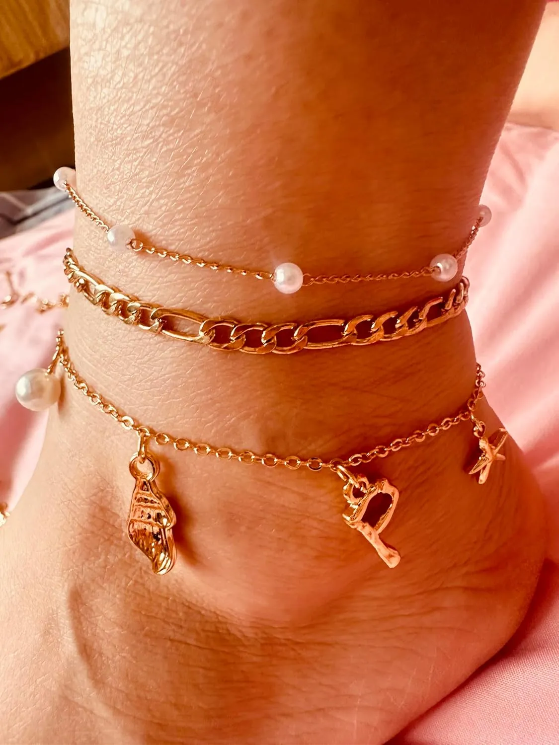Initial Charm Anklets For Women Shell Letter Anklets Set Gold Charms Pendant Boho Summer Seashell Beach 14k Jewelry for Women Gift