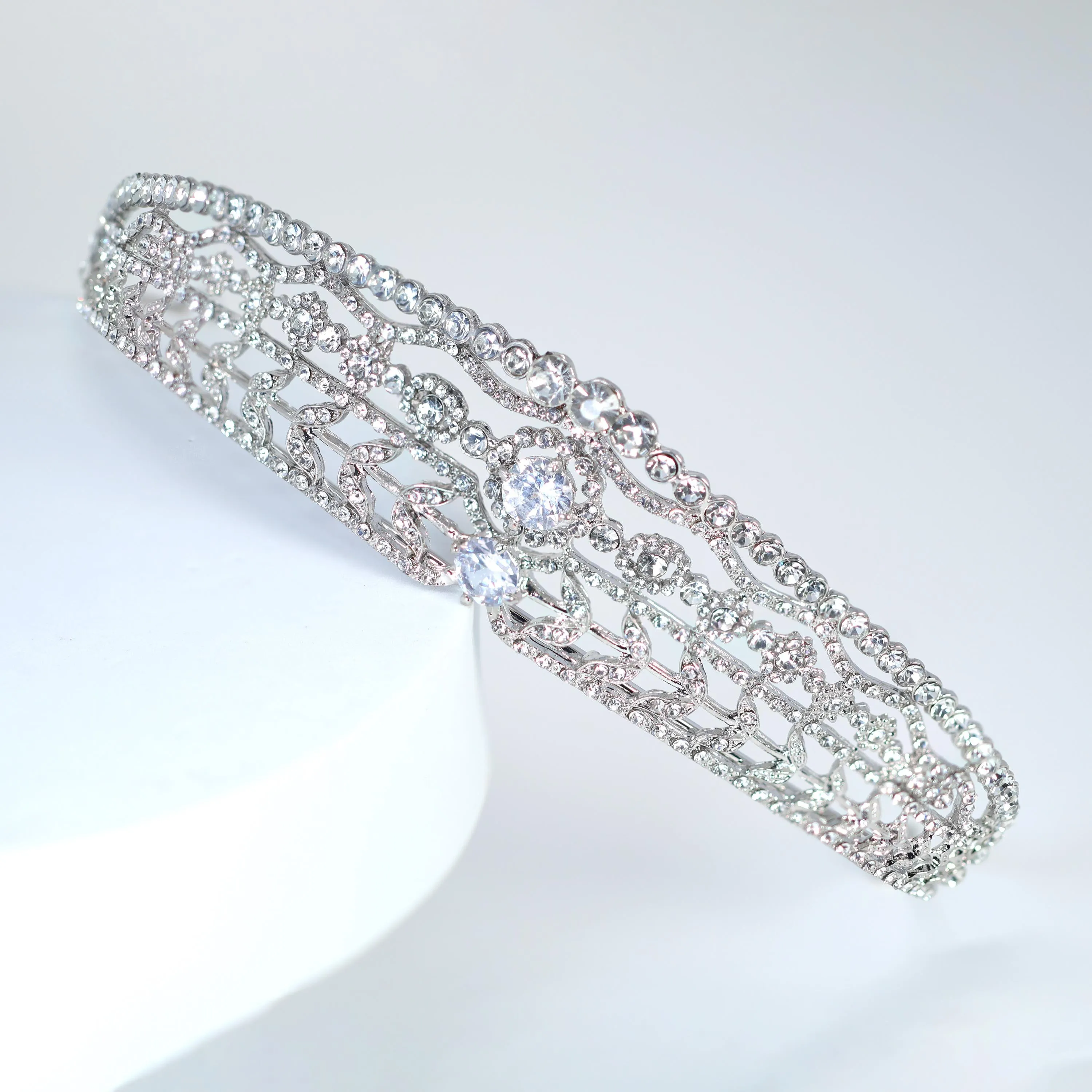 Luxury Swarovski Crystals & Cubic Zirconia Floral Leaves Queen Tiara , Bridal Crown, Crystal Wedding, Crystal Wedding Crown, Tiara Bride