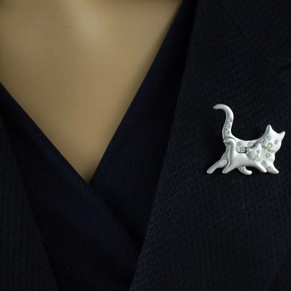 Matte Silver Mom and Baby Running Cats Brooch Pin - PRC710C