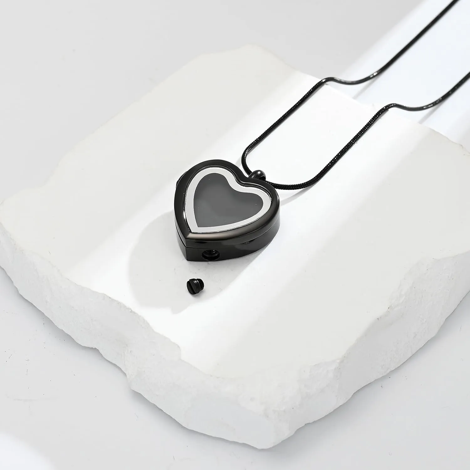 zeqingjw Glass Cremation Jewelry - Heart Memorial Ern Necklace for Ashes of Loved One - Stainless Steel Human Pet Dog Cat Keepsake Urn Pendant